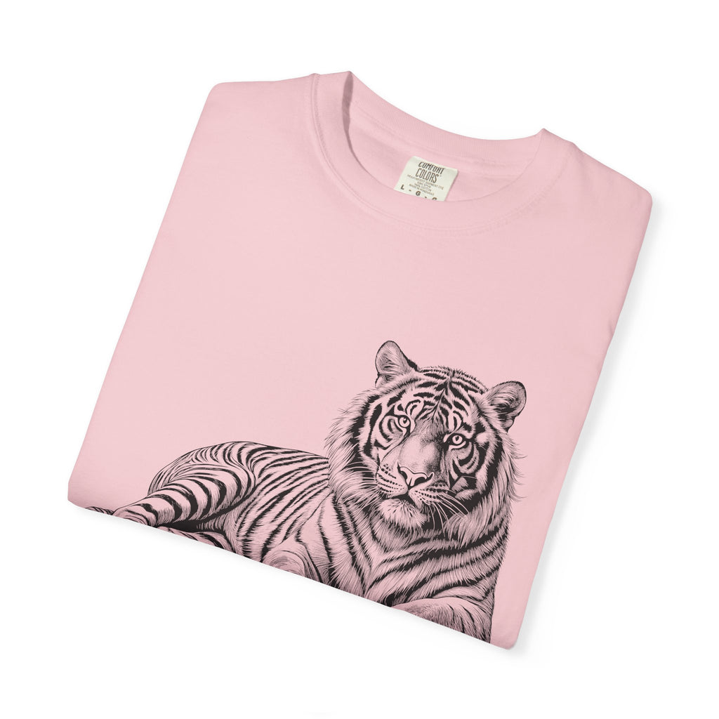 White Tee with Detailed Lying Tiger Illustration