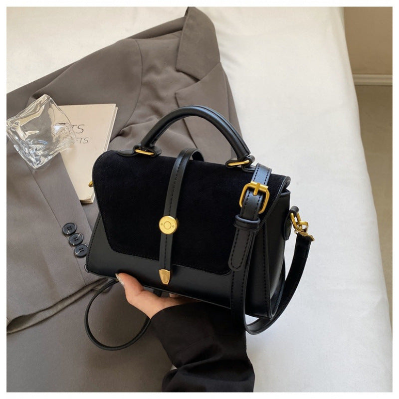 Sleek Niche-design Crossbody Bag That's Effortlessly Versatile