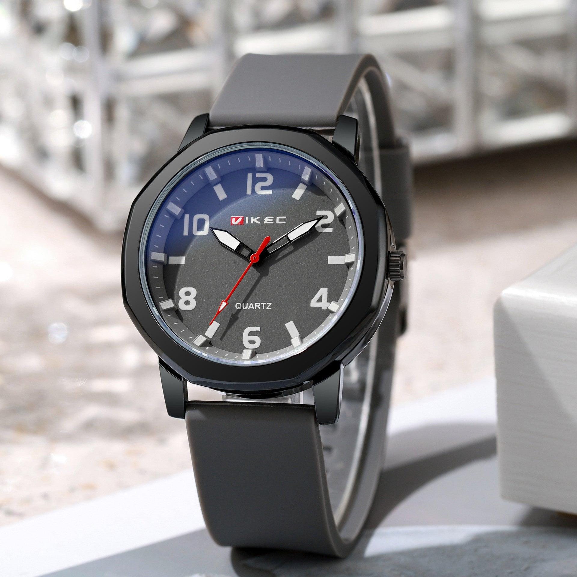 Fashionable and Trending Watches for Both Men and Women