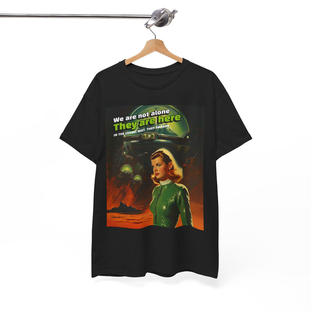 Men's alien T-Shirt Si-Fi Alien Encounter Graphic Tee Vintage Sci-Fi Shirt Unique Gift for Nerds Halloween Costume Retro Style t-shirt